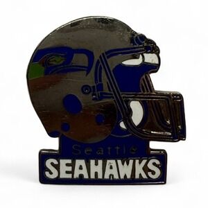 Vintage‎ Seattle Seahawks Helmet Enamel Lapel Pin NFL Football Retro Collectible
